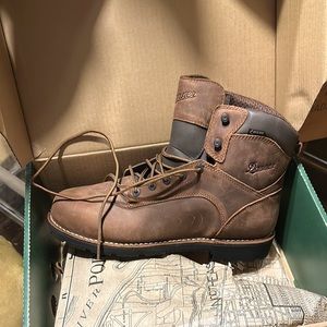 New Danner Workboots